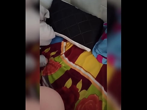 ❤️ Meine Mitbewohnerin bleibt allein zu Hause, weil ihr Mann in den Urlaub fährt und ich nutze die Gelegenheit, sie zu ficken und ihren Arsch mit Milch zu füllen ️❌ Anal video bei uns